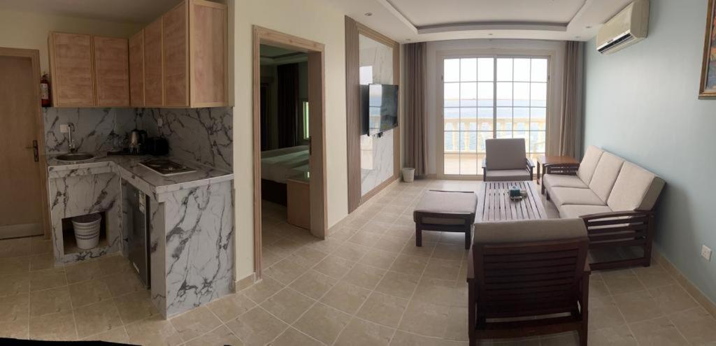 Al Ahmadi Plaza Resort Yanbu Esterno foto
