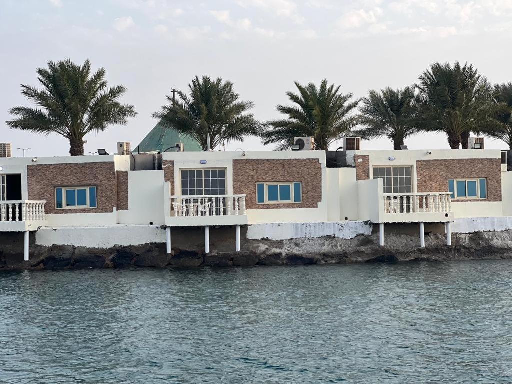 Al Ahmadi Plaza Resort Yanbu Esterno foto