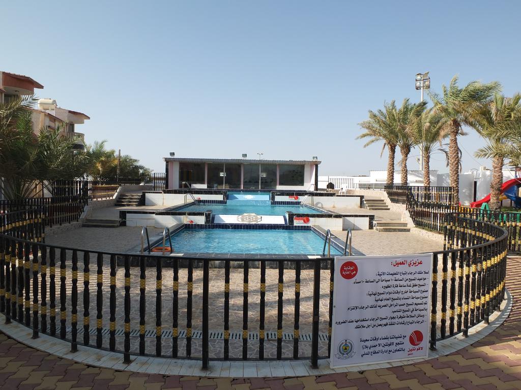 Al Ahmadi Plaza Resort Yanbu Esterno foto