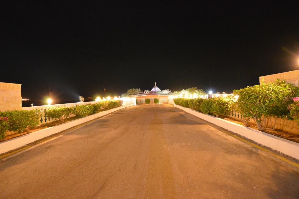 Al Ahmadi Plaza Resort Yanbu Esterno foto